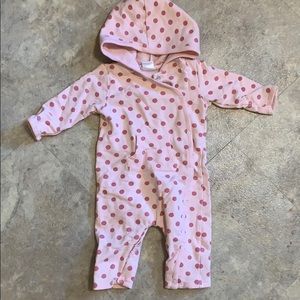 Infant girls one piece outfit with hood